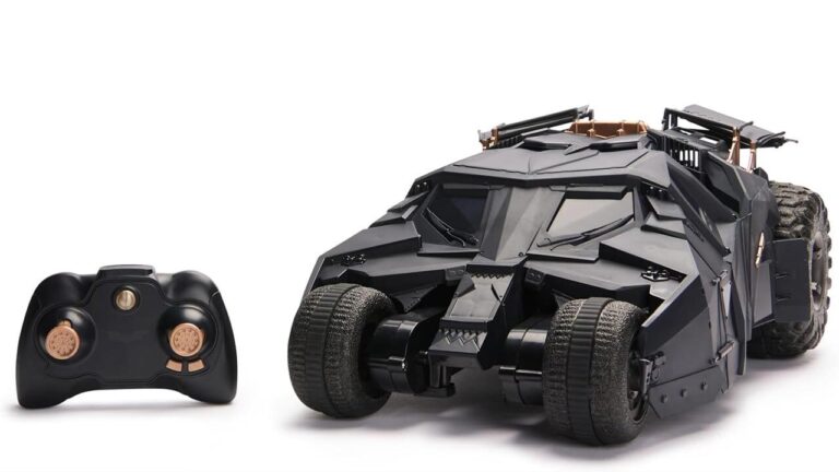 Read more about the article Get Your Very Own Batmobile For $40 During Black Friday