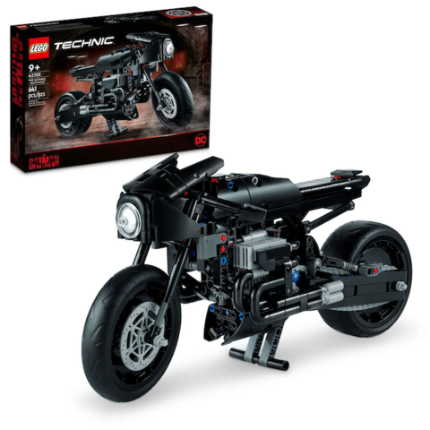 Read more about the article Lego Batcycle From The Batman Is Only $30 In Walmart’s Cyber Monday Sale