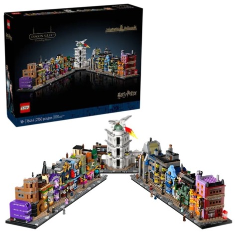 Read more about the article New 2,750-Piece Lego Harry Potter Set Recreates Diagon Alley