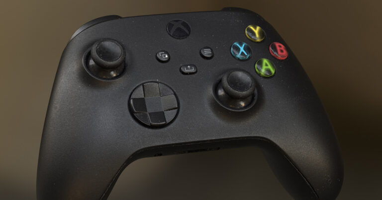 Read more about the article Extremely Detailed 3D Xbox Controller Made with Photogrammetry